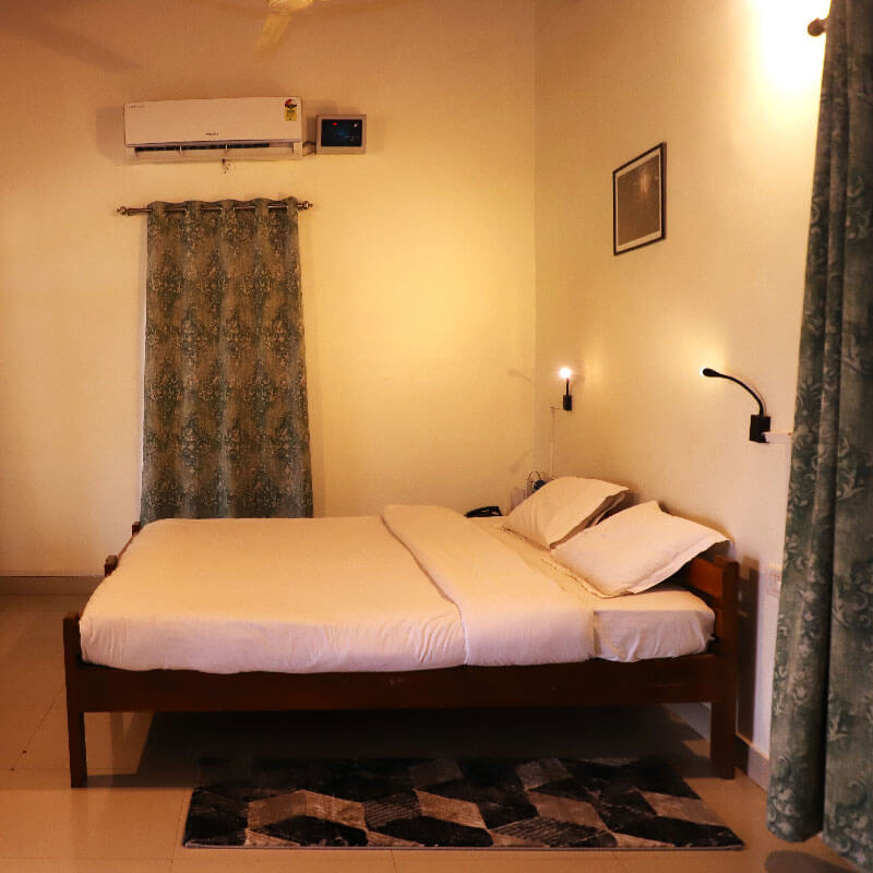 Resort in Satpura National Park - Madhai Riverside Lodge