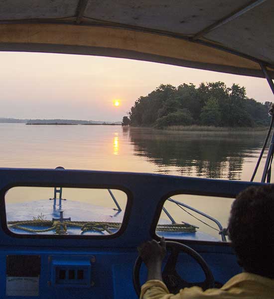 Denwa River Boat Safari | Madhai Riverside Lodge